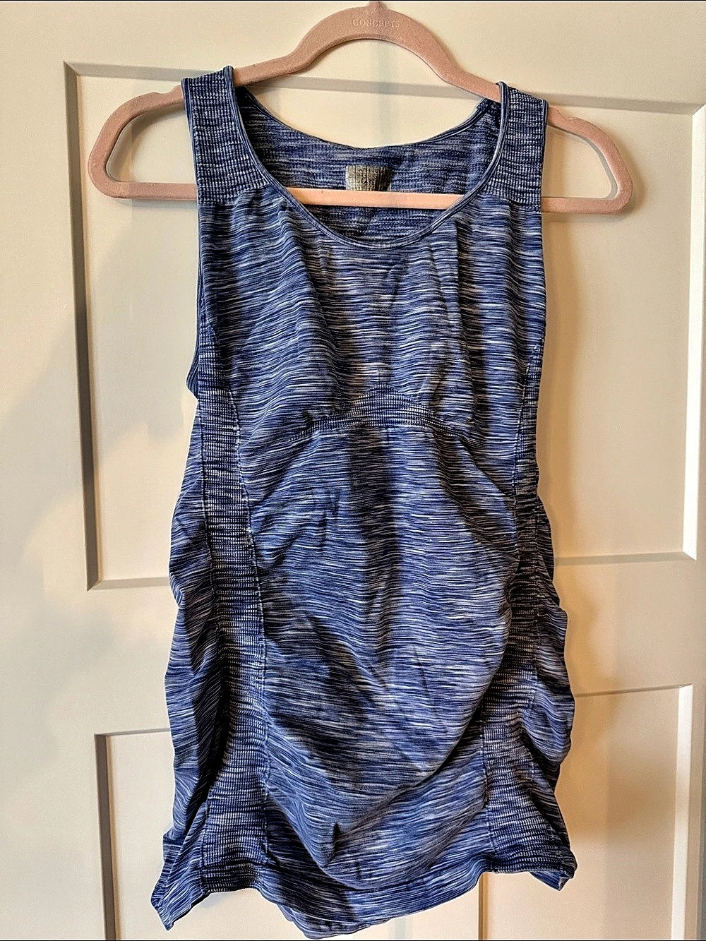 Athleta Blue Abstract Athletic Tank XL Like New